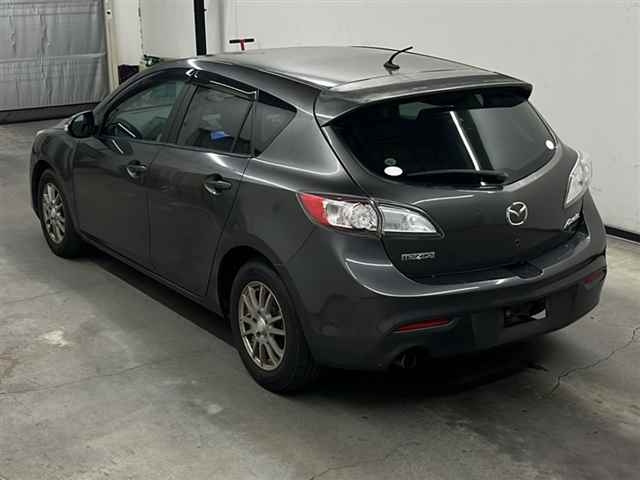 MAZDA AXELA 2011