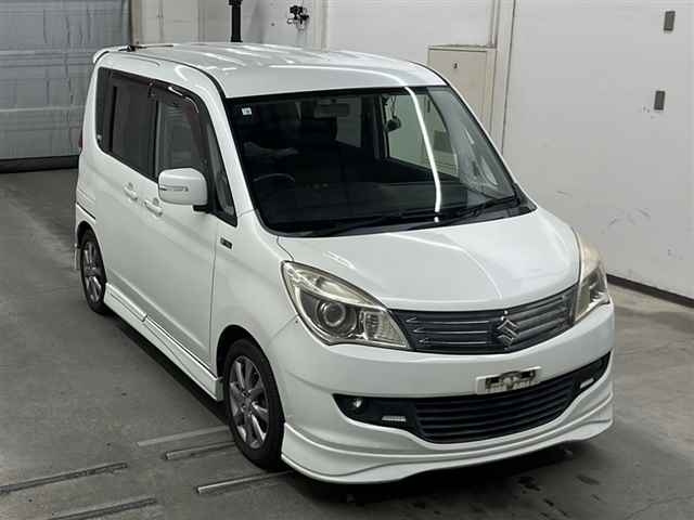 SUZUKI SOLIO 2012