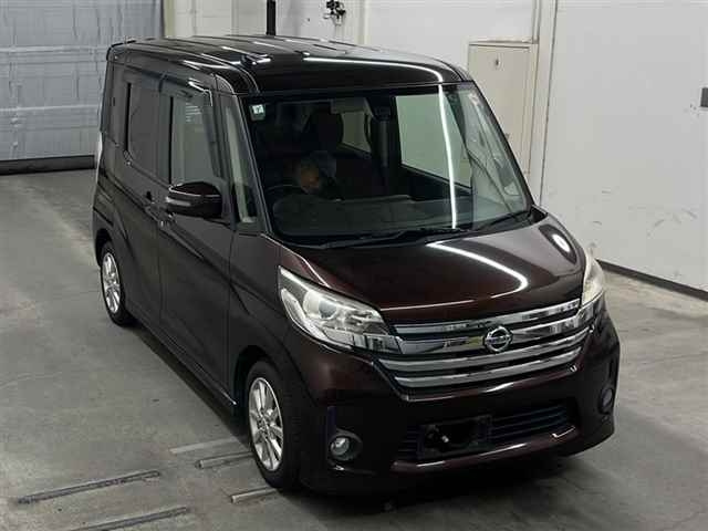 NISSAN DAYZ ROOX 2015