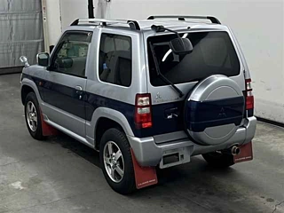 MITSUBISHI PAJERO MINI 2011