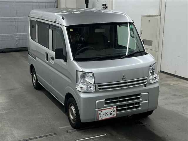 MITSUBISHI MINICAB VAN 2019