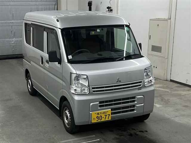 MITSUBISHI MINICAB VAN 2016