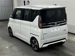 NISSAN ROOX 2020