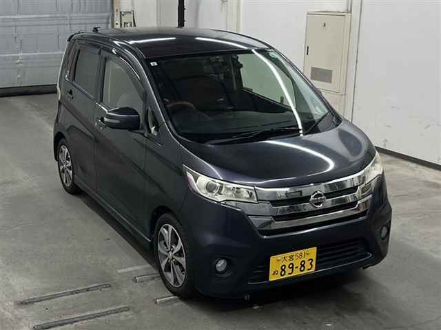NISSAN DAYZ 2013