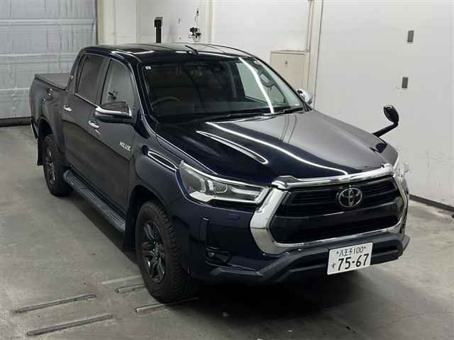 TOYOTA HILUX 2022