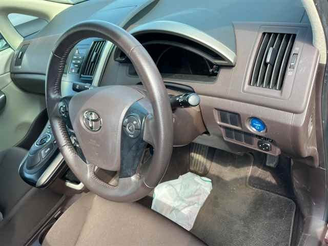 TOYOTA SAI 2011