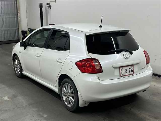TOYOTA AURIS 2008