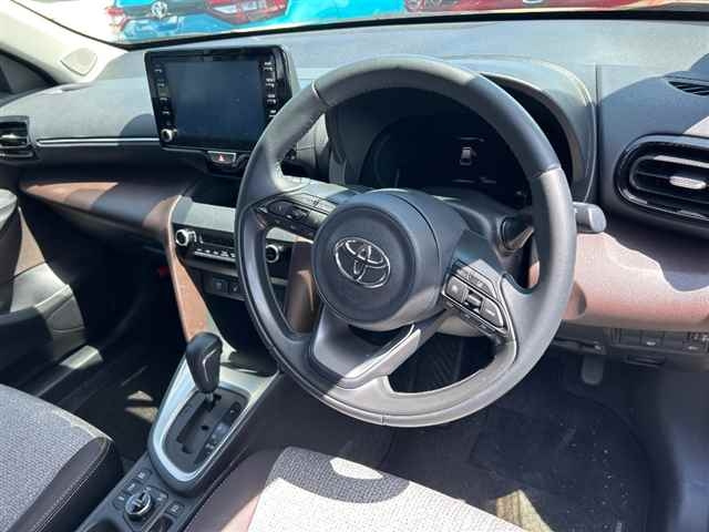 TOYOTA YARIS CROSS 2021