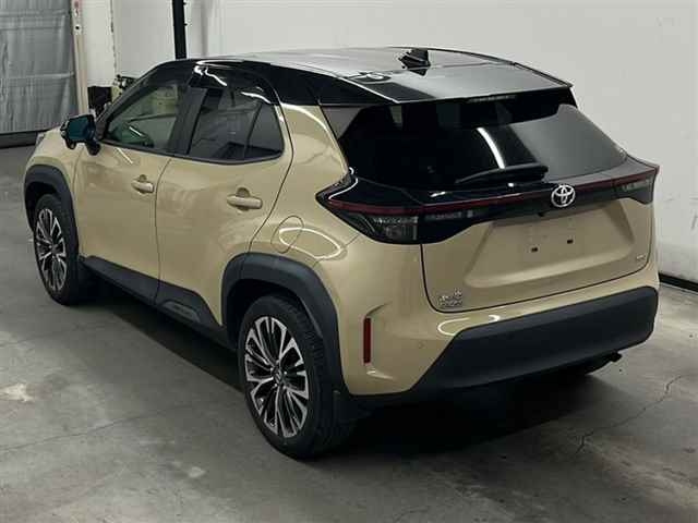 TOYOTA YARIS CROSS 2021