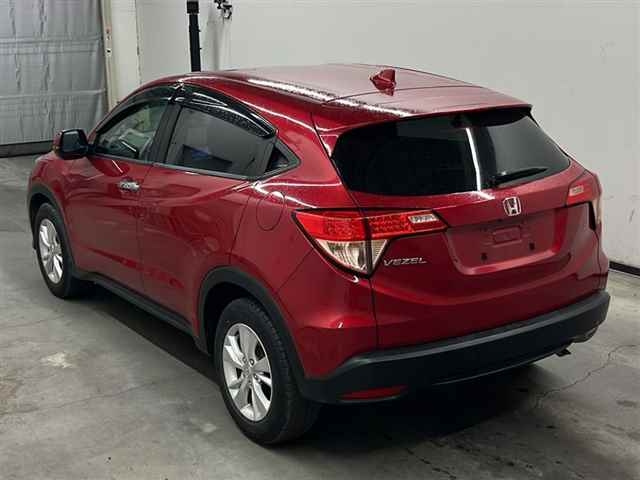 HONDA VEZEL 2016