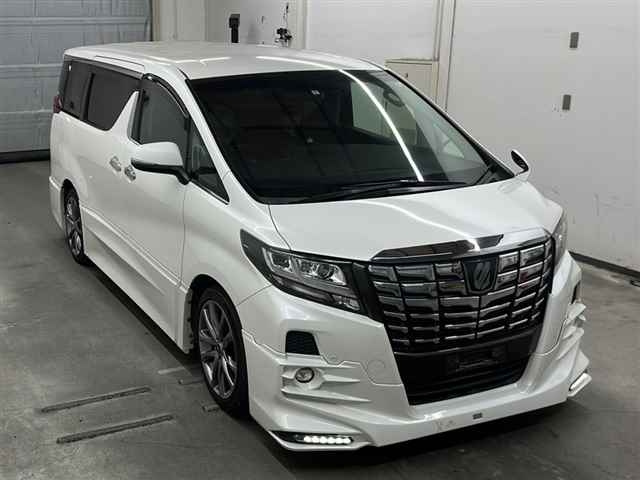 TOYOTA ALPHARD 2018