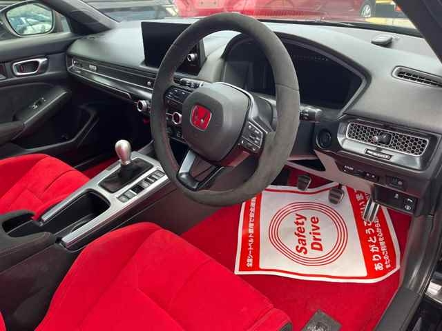 HONDA CIVIC 2025