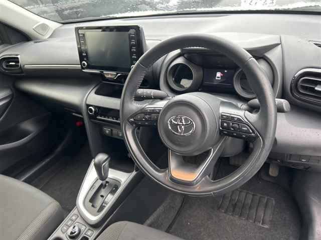 TOYOTA YARIS CROSS 2022