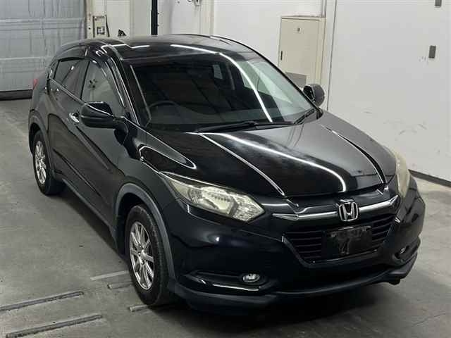 HONDA VEZEL 2015