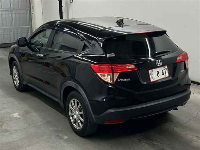 HONDA VEZEL 2015
