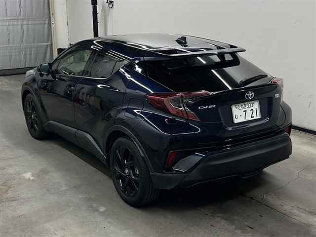 TOYOTA C-HR 2019