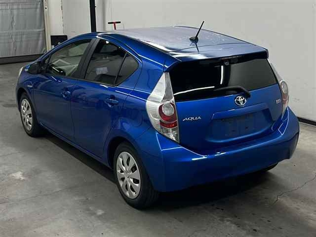 TOYOTA AQUA 2014