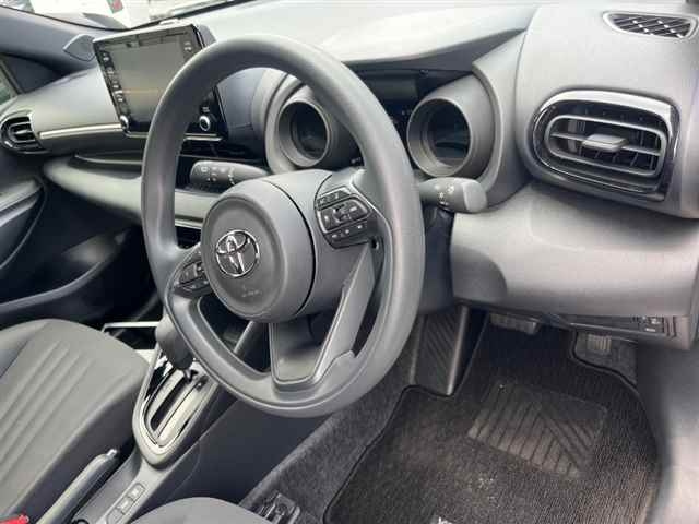 TOYOTA YARIS 2021