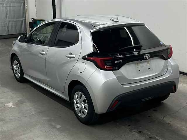 TOYOTA YARIS 2021