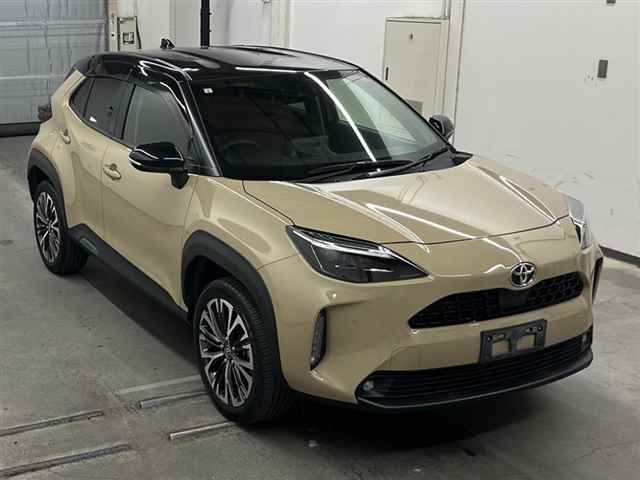 TOYOTA YARIS CROSS 2021