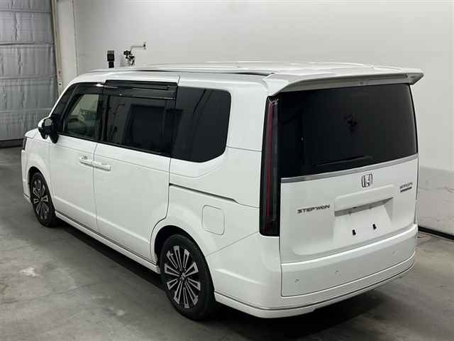 HONDA STEP WAGON 2022