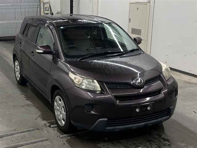 TOYOTA IST 2008