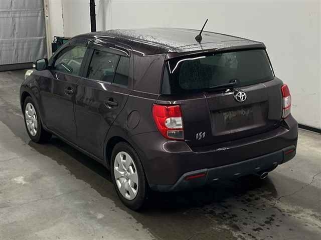 TOYOTA IST 2008