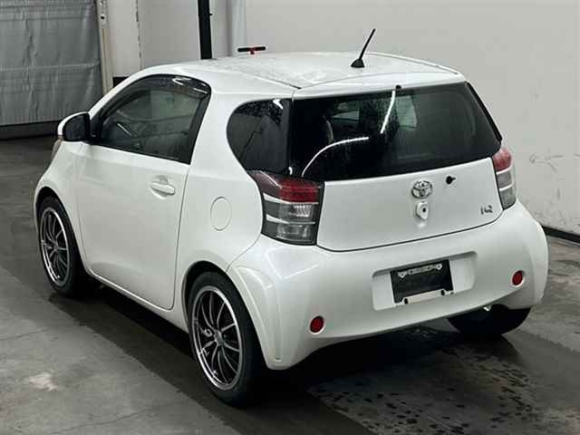 TOYOTA IQ 2008