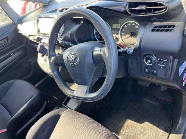 TOYOTA WISH 2012