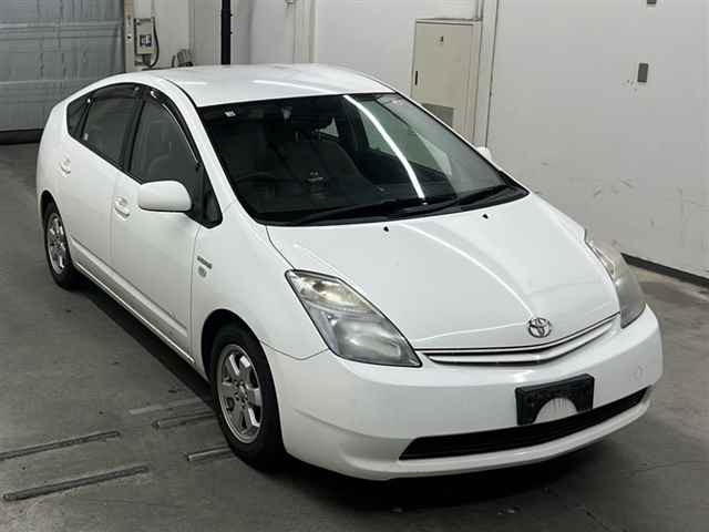 TOYOTA PRIUS 2010