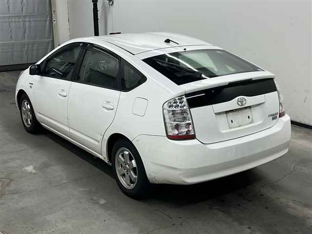 TOYOTA PRIUS 2010