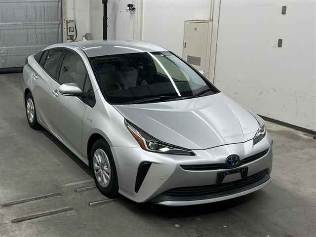 TOYOTA PRIUS 2020