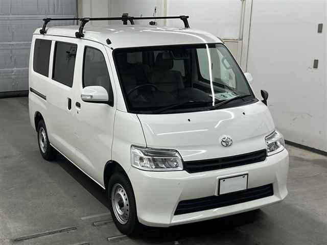 TOYOTA TOWN ACE VAN 2022
