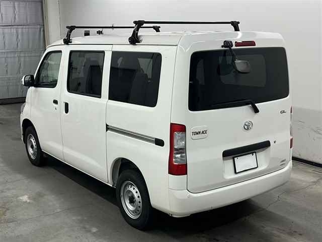 TOYOTA TOWN ACE VAN 2022
