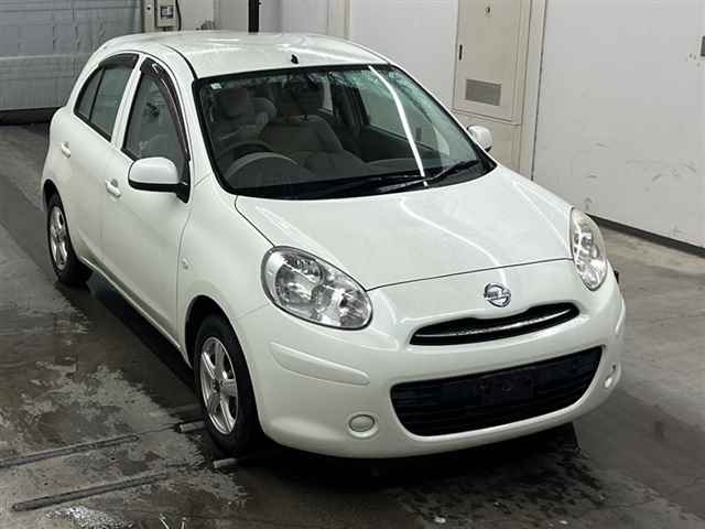 NISSAN MARCH 2010
