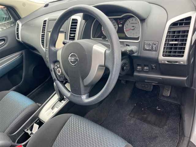 NISSAN WINGROAD 2009