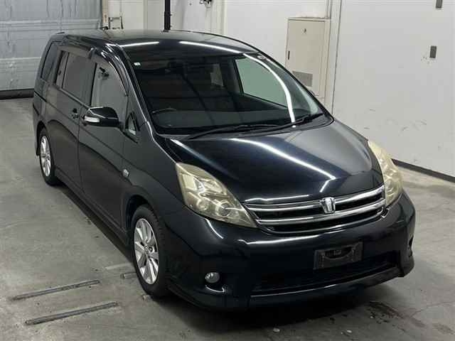 TOYOTA ISIS 2008