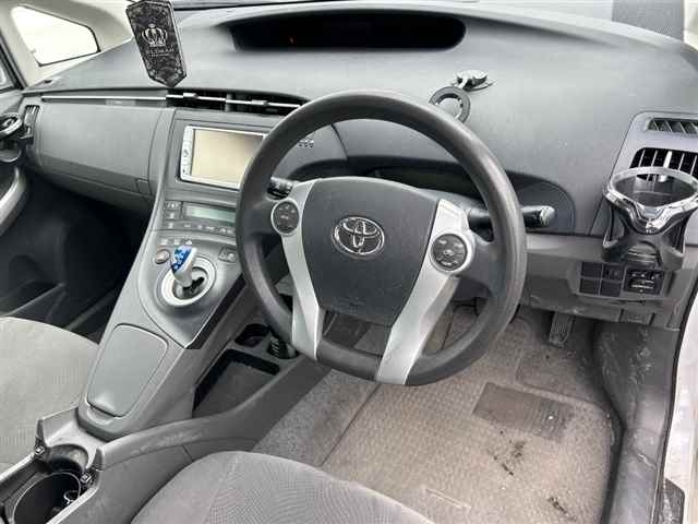 TOYOTA PRIUS 2010