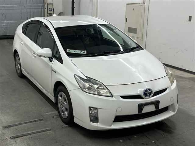 TOYOTA PRIUS 2010