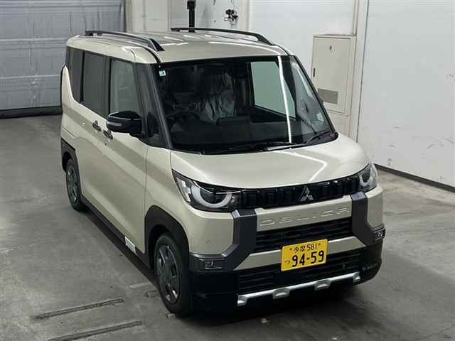 MITSUBISHI DELICA MINI 2025