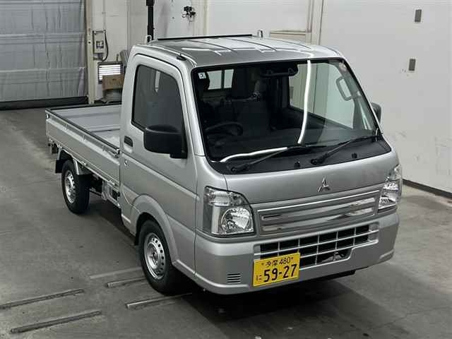 MITSUBISHI MINICAB TRUCK 2025