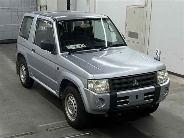MITSUBISHI PAJERO MINI 2009