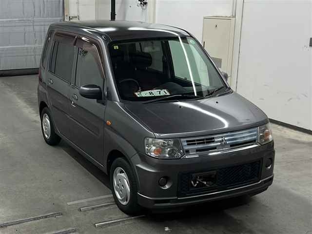 MITSUBISHI TOPPO 2010