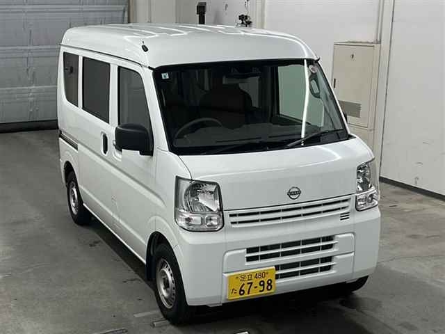 NISSAN CLIPPER VAN 2024