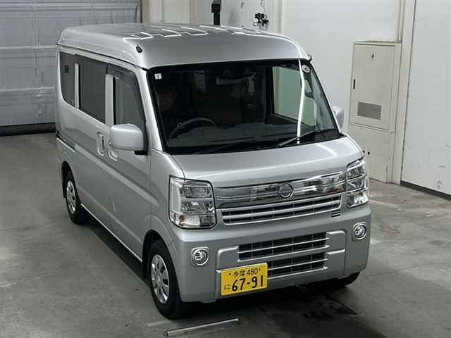NISSAN CLIPPER VAN 2024