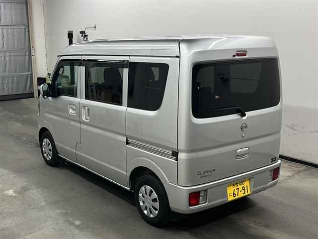NISSAN CLIPPER VAN 2024