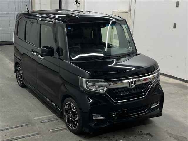 HONDA N BOX 2018