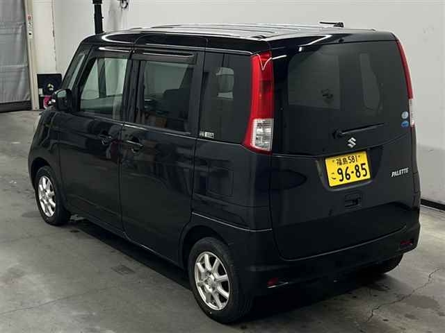 SUZUKI PALETTE 2011