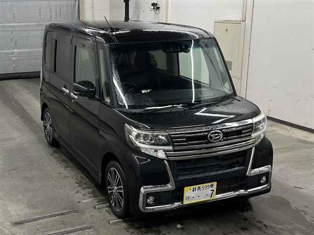 DAIHATSU TANTO 2018