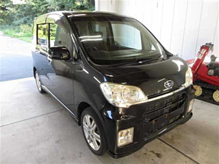 SUBARU LUCRA 2010